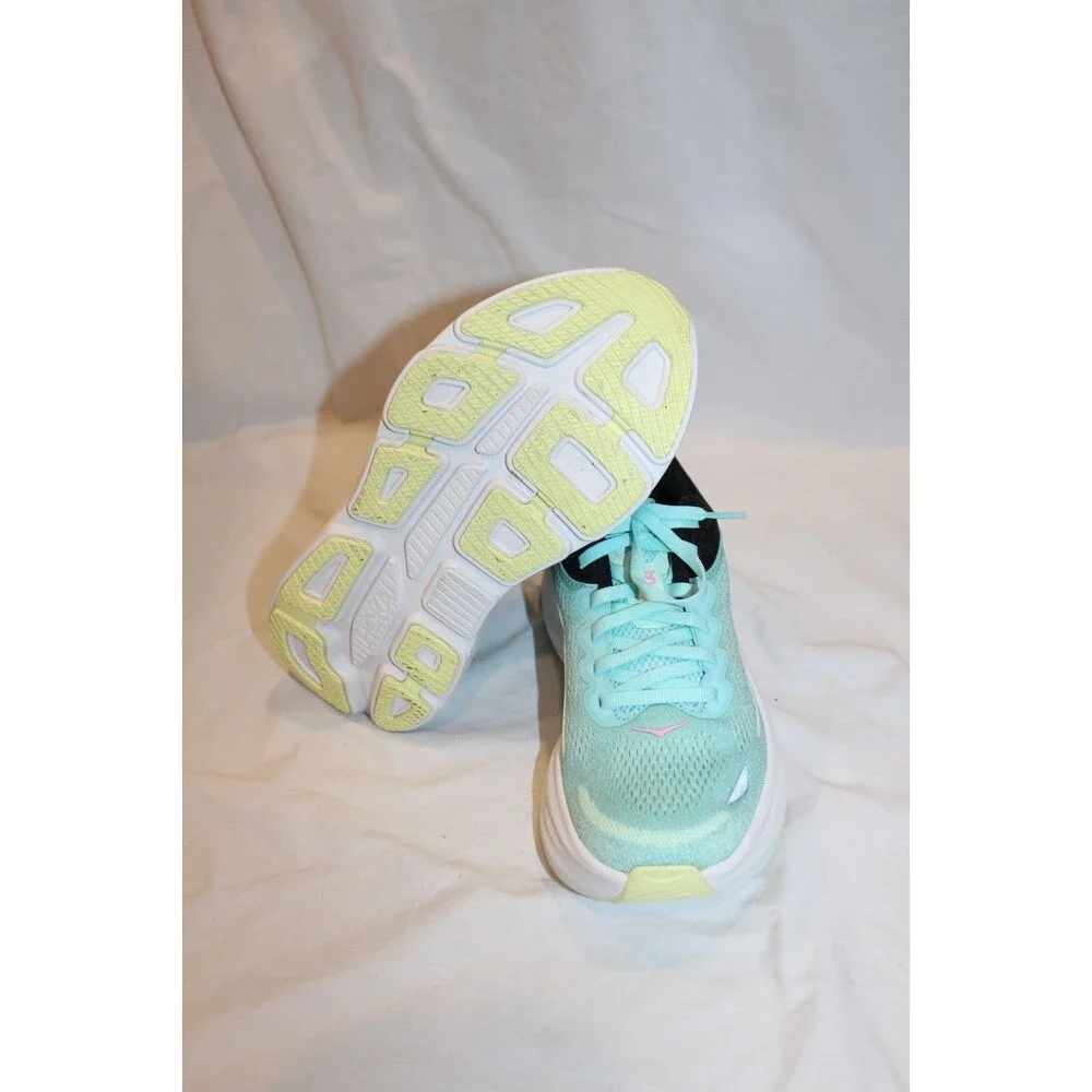 Hoka One One take your